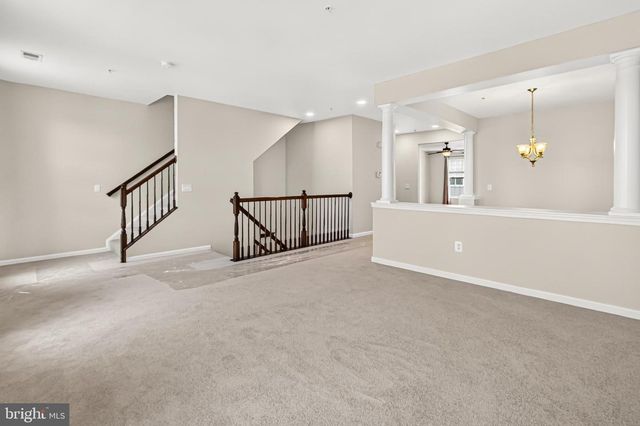 9479 STONEWALL RD, Manassas, VA 20110