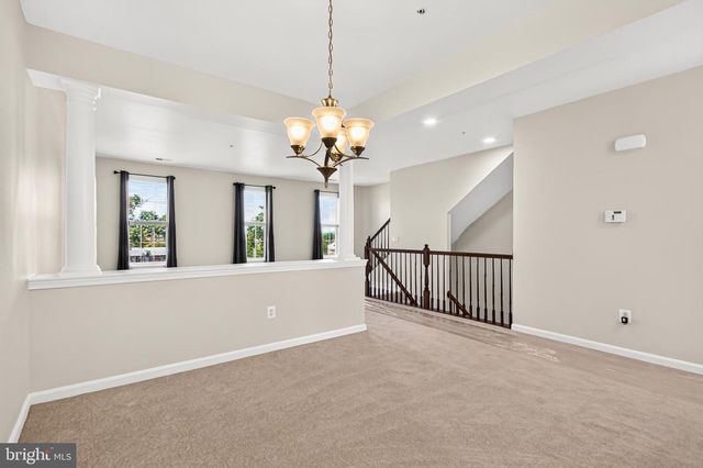 9479 STONEWALL RD, Manassas, VA 20110