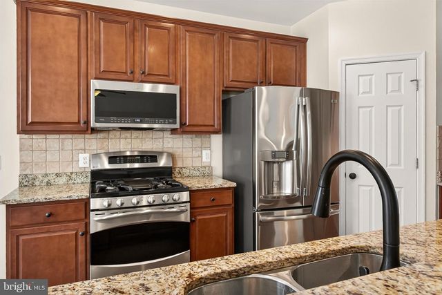9479 STONEWALL RD, Manassas, VA 20110
