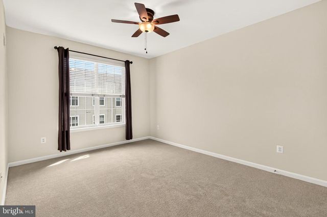 9479 STONEWALL RD, Manassas, VA 20110