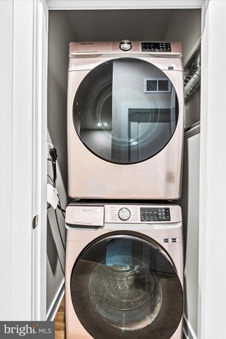 17982 WOODS OVERLOOK DR, Dumfries, VA 22026