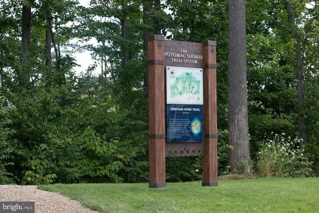 17982 WOODS OVERLOOK DR, Dumfries, VA 22026