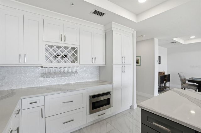 1425 PARK BEACH CIRCLE 124, Punta Gorda, FL 33950