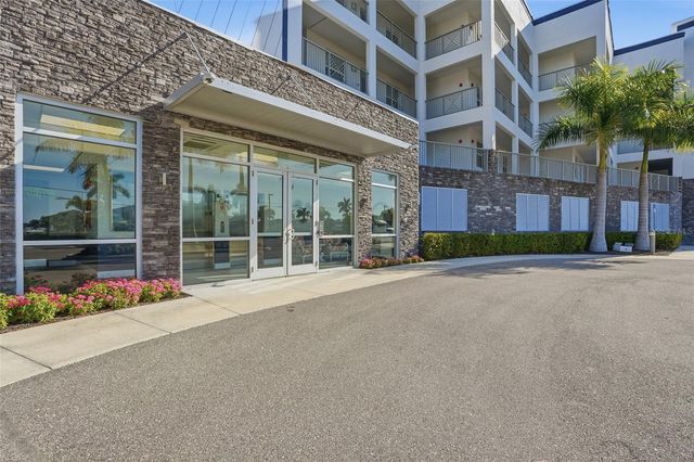 1425 PARK BEACH CIRCLE 124, Punta Gorda, FL 33950