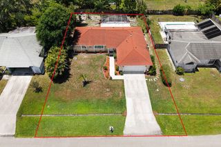 1132 SE Clifton Lane, Port St Lucie, FL 34983