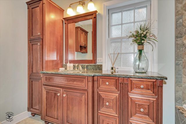 2728 W 107th Street, Chicago, IL 60655