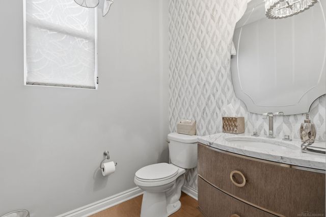 950 Weber Court, Lake Orion, MI 48360
