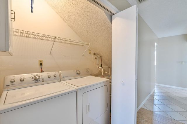 11001 SE SUNSET HARBOR ROAD H52, Summerfield, FL 34491