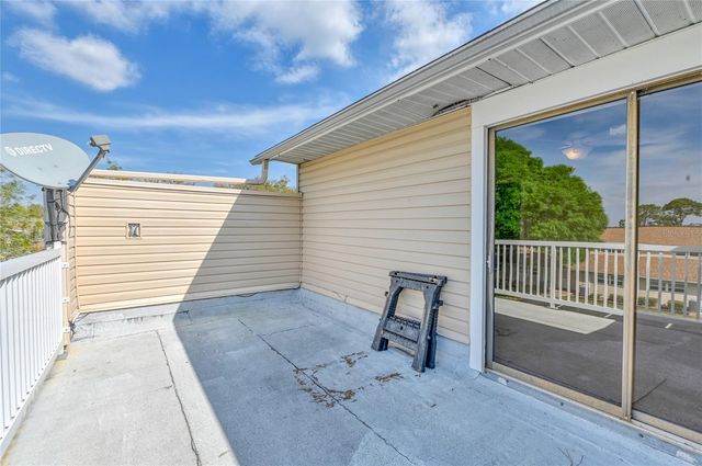 11001 SE SUNSET HARBOR ROAD H52, Summerfield, FL 34491