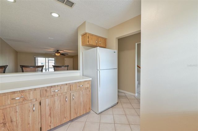 11001 SE SUNSET HARBOR ROAD H52, Summerfield, FL 34491