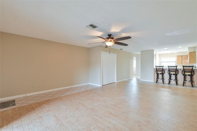 11001 SE SUNSET HARBOR ROAD H52, Summerfield, FL 34491