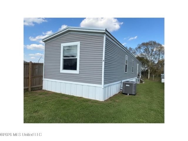 941 Scr 62, Magee, MS 39111