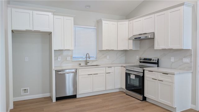 913 Durango Court, San Dimas, CA 91773