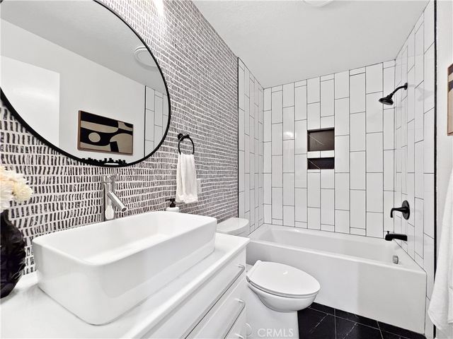 913 Durango Court, San Dimas, CA 91773