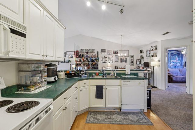 5538 Carolina Way, Burlington, KY 41005