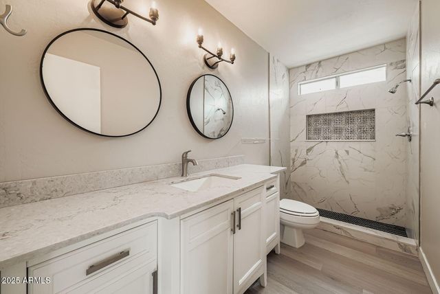 17412 N 58th Lane, Glendale, AZ 85308