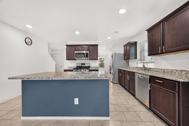 23718 Water Hickory Drive, Tomball, TX 77375