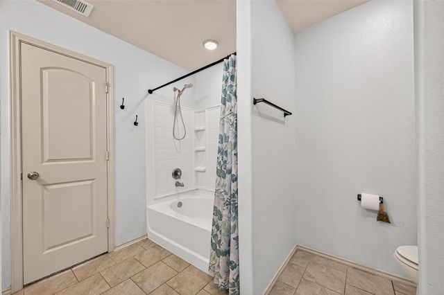 23718 Water Hickory Drive, Tomball, TX 77375