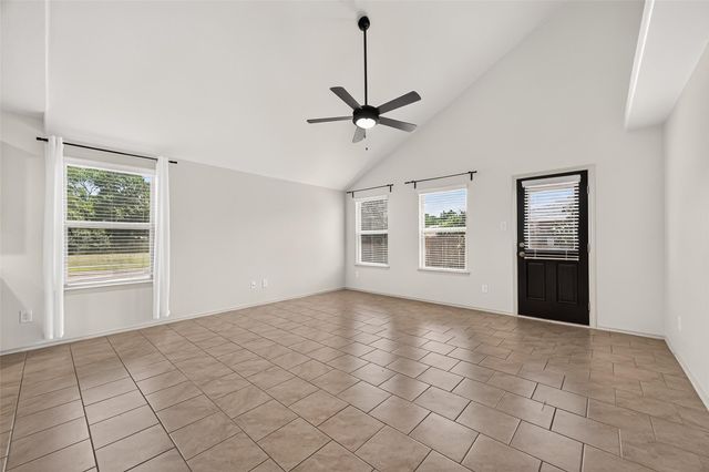 23718 Water Hickory Drive, Tomball, TX 77375