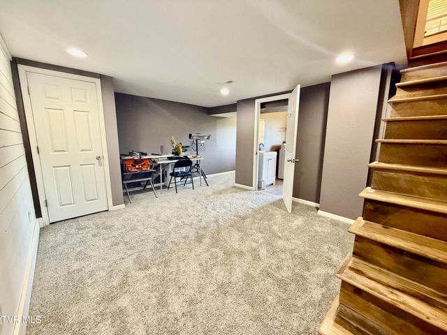 157 Cedar Ridge Private Drive, Kingsport, TN 37660