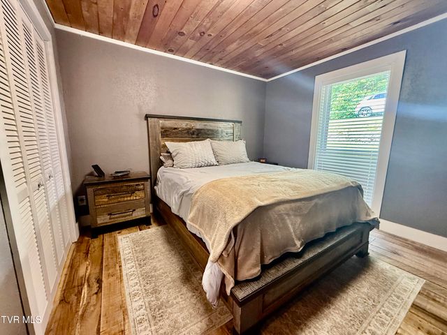 157 Cedar Ridge Private Drive, Kingsport, TN 37660