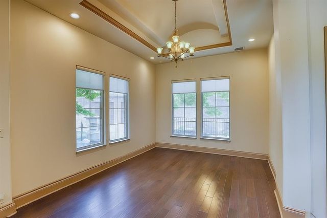 143 Westgate LOOP, Horseshoe Bay, TX 78657