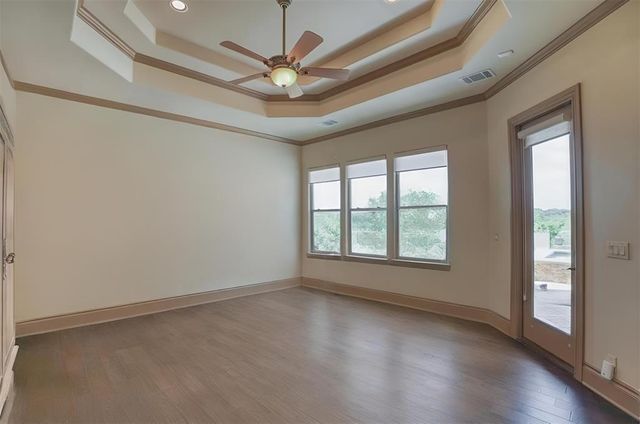 143 Westgate LOOP, Horseshoe Bay, TX 78657