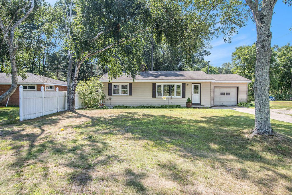 9291 Pauline Street, Montague City, MI 49437