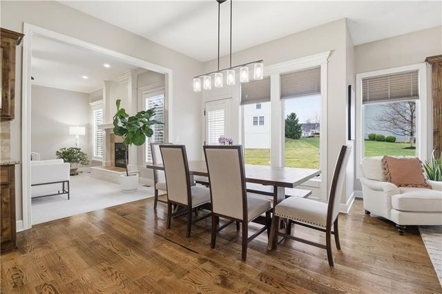 2914 W 155th Terrace, Overland Park, KS 66224