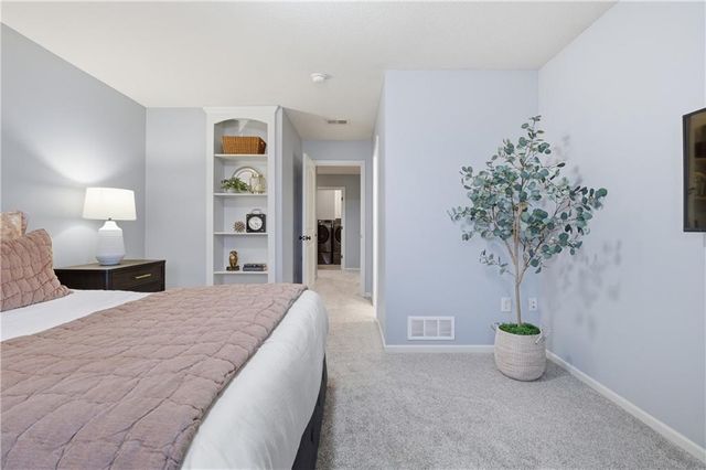 2914 W 155th Terrace, Overland Park, KS 66224