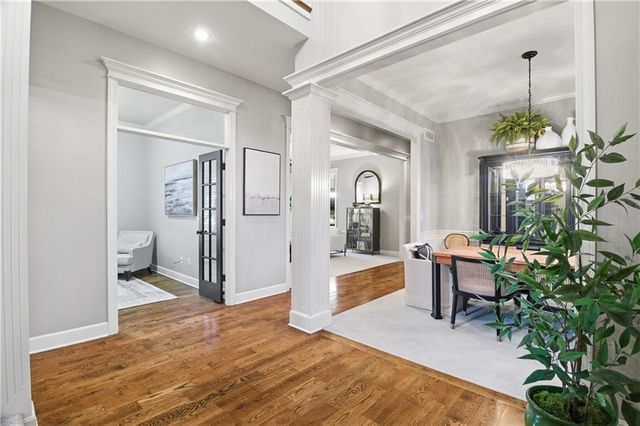 2914 W 155th Terrace, Overland Park, KS 66224