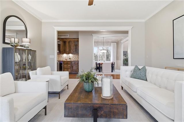 2914 W 155th Terrace, Overland Park, KS 66224