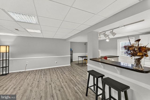 13224 CORALBERRY DR, Fairfax, VA 22033