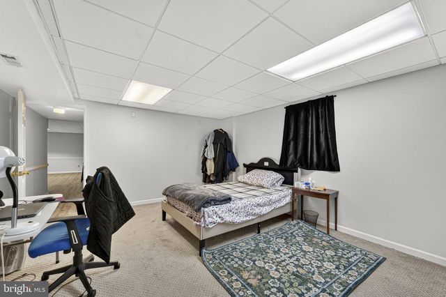 13224 CORALBERRY DR, Fairfax, VA 22033