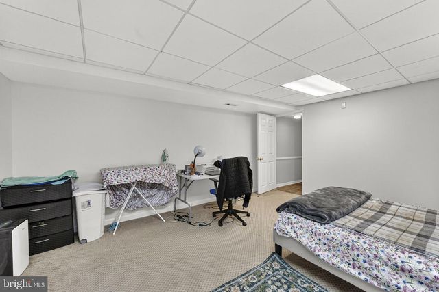 13224 CORALBERRY DR, Fairfax, VA 22033