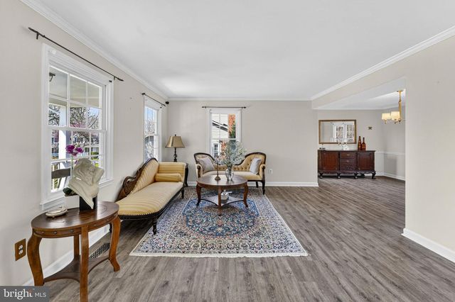 13224 CORALBERRY DR, Fairfax, VA 22033