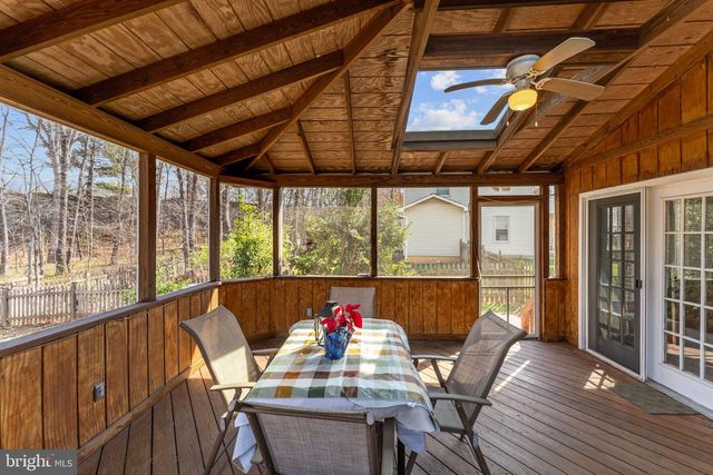 13224 CORALBERRY DR, Fairfax, VA 22033