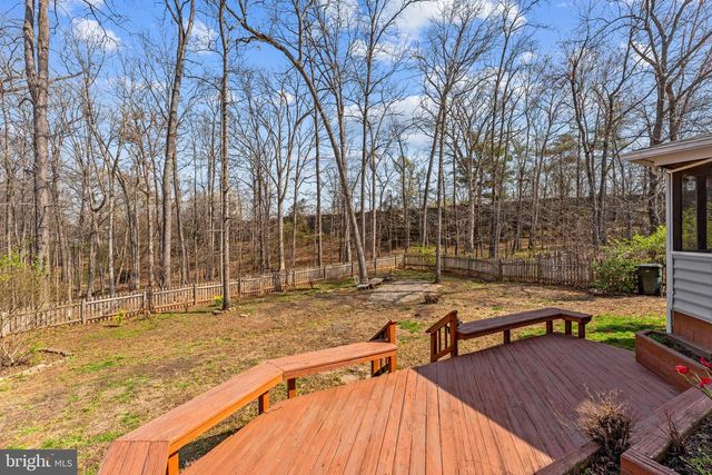 13224 CORALBERRY DR, Fairfax, VA 22033