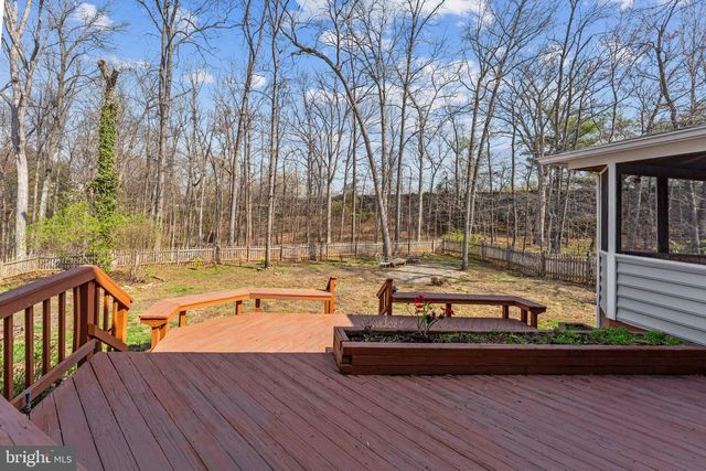 13224 CORALBERRY DR, Fairfax, VA 22033