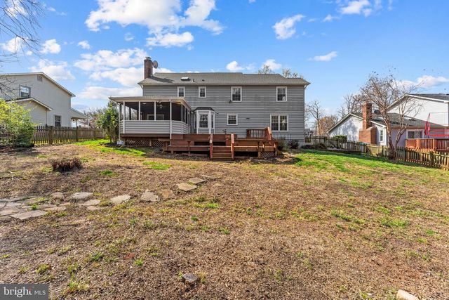 13224 CORALBERRY DR, Fairfax, VA 22033