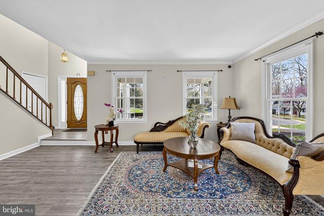 13224 CORALBERRY DR, Fairfax, VA 22033