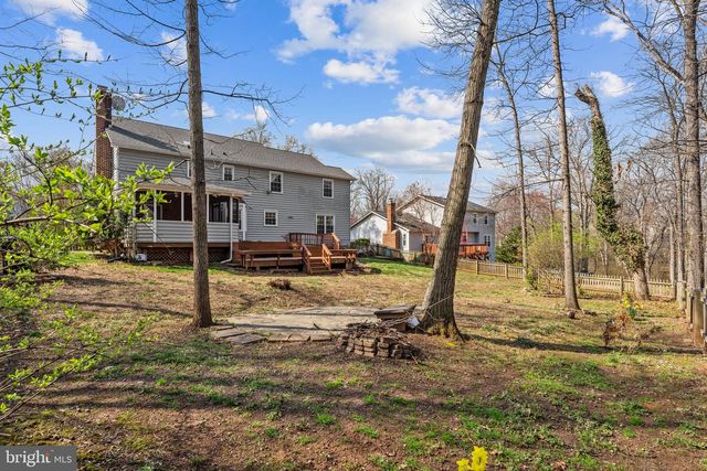 13224 CORALBERRY DR, Fairfax, VA 22033