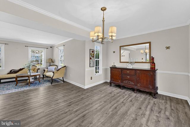 13224 CORALBERRY DR, Fairfax, VA 22033