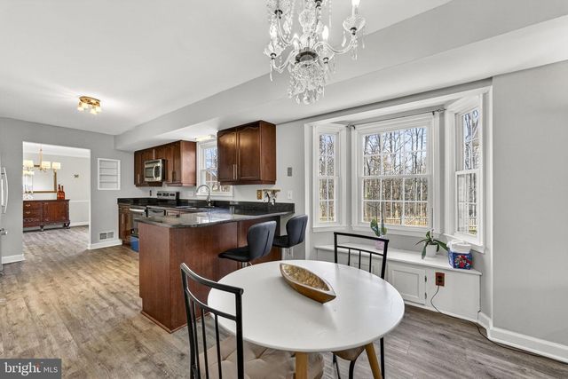 13224 CORALBERRY DR, Fairfax, VA 22033