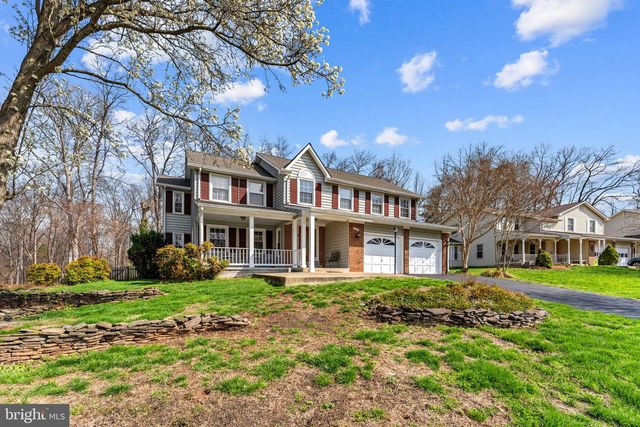 13224 CORALBERRY DR, Fairfax, VA 22033