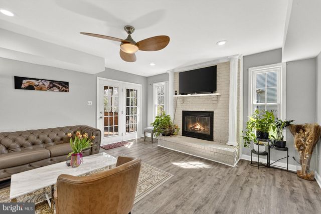 13224 CORALBERRY DR, Fairfax, VA 22033