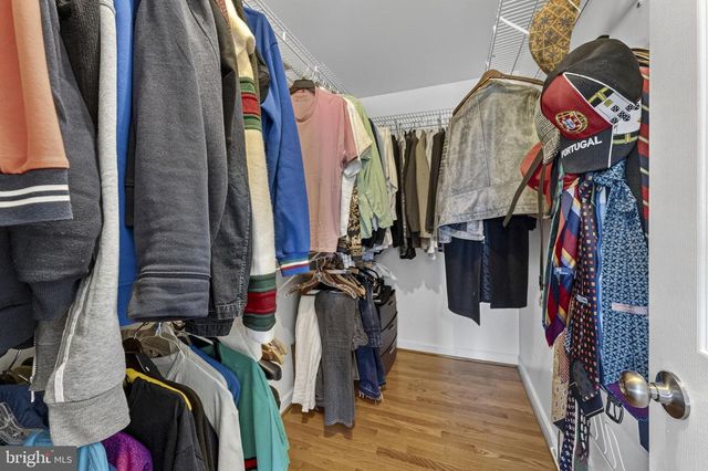 13224 CORALBERRY DR, Fairfax, VA 22033