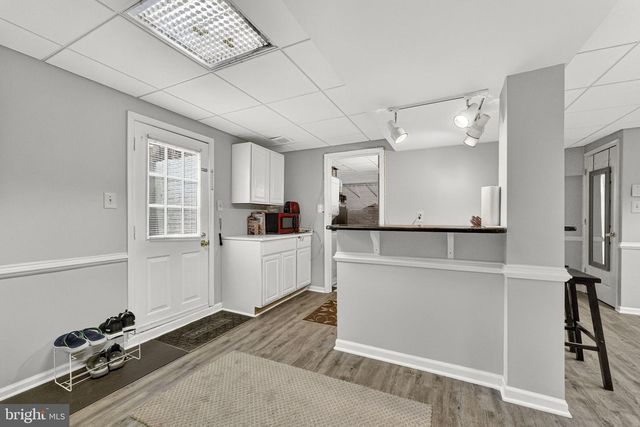 13224 CORALBERRY DR, Fairfax, VA 22033