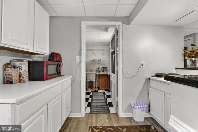 13224 CORALBERRY DR, Fairfax, VA 22033