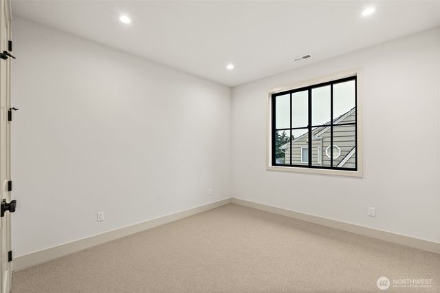 4103 43rd Avenue NE, Seattle, WA 98105